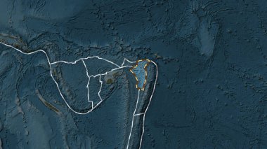 Niuafo 'ou tektonik plakasının alanı Fahey projeksiyonunda koyu renkli bir yükseklik haritasının arka planına çizilmiş bir çizgi ile işaretlenmiştir.