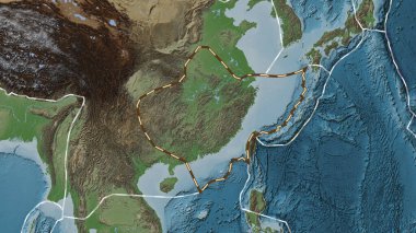 Yangtze tektonik plakasının alanı Fahey projeksiyonundaki soluk renkli yükseklik haritasında çizilmiş bir çizgi ile işaretlenmiş.