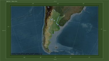 Arjantin, ülkenin başkenti, haritası, uzaklık ölçeği ve harita sınır koordinatlarıyla gölleri ve nehirleri gösteren açık renkli bir yükseklik haritasına vurgulandı