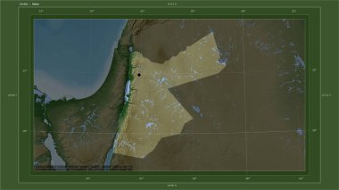 Ürdün, ülkenin başkenti, haritası, uzaklık ölçeği ve harita sınır koordinatlarıyla gölleri ve nehirleri gösteren açık renkli bir yükseklik haritasına vurgulandı