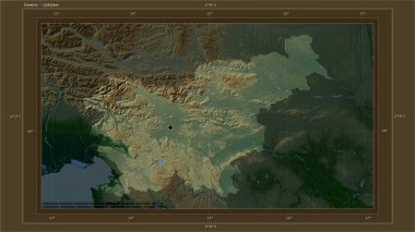 Slovenya, ülkenin başkenti, haritası, uzaklık ölçeği ve harita sınır koordinatlarıyla gölleri ve nehirleri gösteren renkli bir yükseklik haritasına vurgulandı