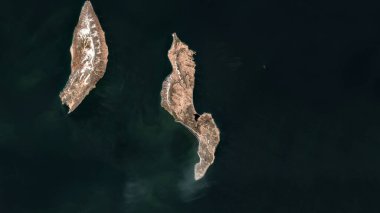 Bering Denizi 'ndeki Eğri Ada 18 Ekim 2022' de çekilmiş bir uydu görüntüsü.