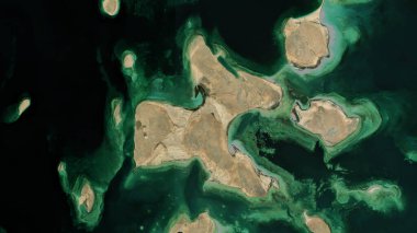 Nora Adası, 19 Kasım 2022 'de çekilmiş bir uydu görüntüsüyle Kızıl Deniz' de.