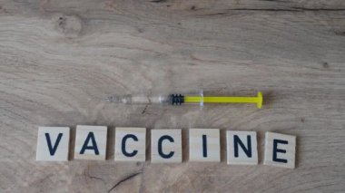 Kızamık aşısı konsepti. Kızamık son derece bulaşıcı ve aşıyı önleyebilir.