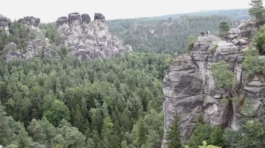 Bastei. Elbe Kumtaşı Dağları. Sakson İsviçre Ulusal Parkı Almanya