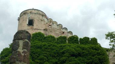 Polonya 'daki Chojnik kalesi