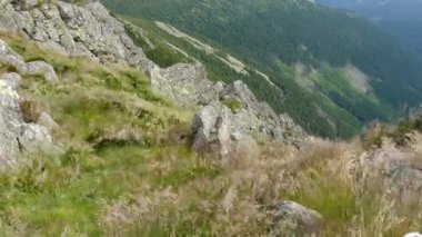 Güçlü bir dağlarda Rüzgar