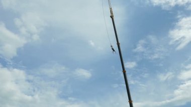 Vinçte bungee jumping