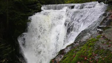 Szklarka Şelalesi. Karkonoski Ulusal Parkı, Polonya