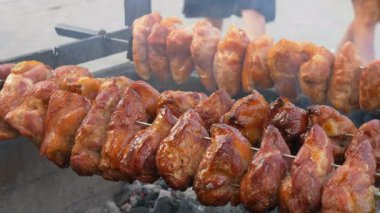 Izgara et. Gıda pazarı. Sokak gıda. Fast food