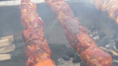 Izgara et. Sokak yemeği. Fast food