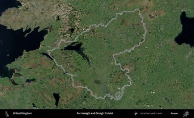 Fermanagh ve Omagh Bölgesi. Birleşik Krallık 'ın idari bölgesini A uydusundan gösteren bir görüntü.