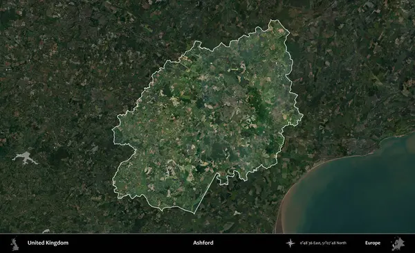 Ashford. Birleşik Krallık 'ın idari alanı karartılmış bir uydu üzerinde vurgulanmış ve özetlenmiştir.