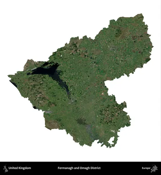 Fermanagh ve Omagh Bölgesi. Birleşik Krallık 'ın idari alanı uydudan beyaza izole edildi.