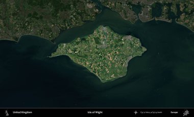 Wight Adası. Birleşik Krallık 'ın idari alanı karartılmış bir uydu üzerinde vurgulanmış ve özetlenmiştir.