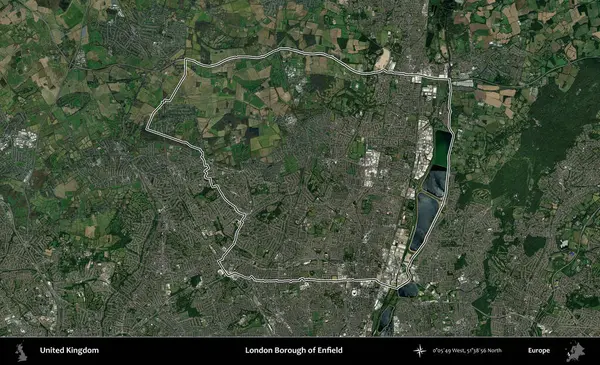 Londra Enfield İlçesi. Birleşik Krallık 'ın idari bölgesini A uydusundan gösteren bir görüntü.