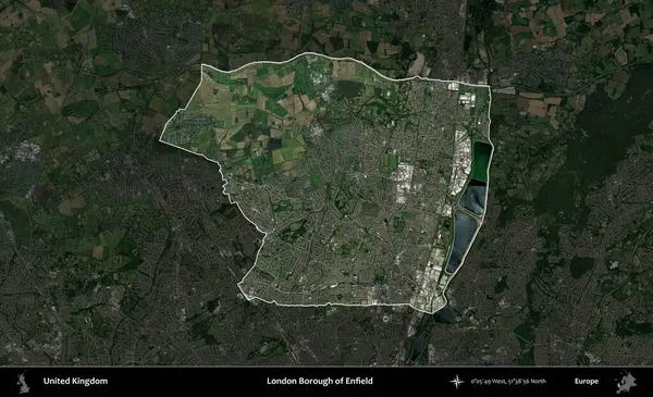 Londra Enfield İlçesi. Birleşik Krallık 'ın idari alanı karartılmış bir uydu üzerinde vurgulanmış ve özetlenmiştir.