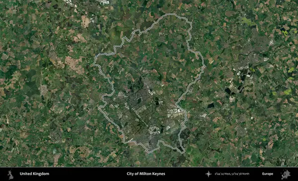 Milton Keynes şehri. Birleşik Krallık 'ın idari bölgesini A uydusundan gösteren bir görüntü.
