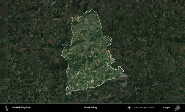 Köstebek Vadisi. Birleşik Krallık 'ın idari alanı karartılmış bir uydu üzerinde vurgulanmış ve özetlenmiştir.