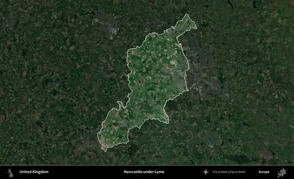 Adı Newcastle-under-Lyme. Birleşik Krallık 'ın idari alanı karartılmış bir uydu üzerinde vurgulanmış ve özetlenmiştir.