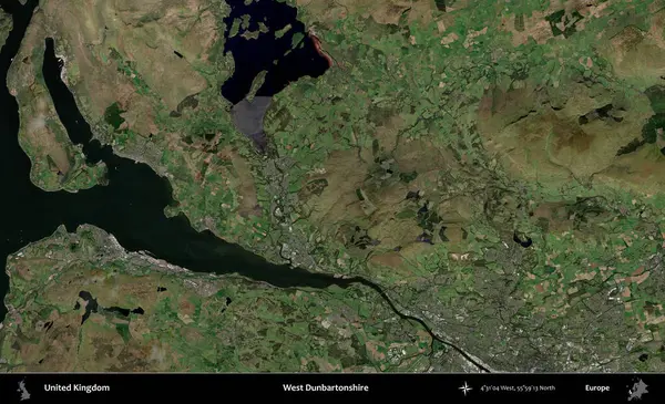 Batı Dunbartonshire. Birleşik Krallık 'ın idari alanı bir uydu görüntüsü üzerinde