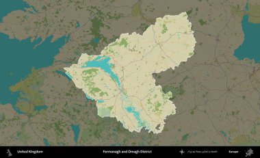 Fermanagh ve Omagh Bölgesi. Birleşik Krallık 'ın idari alanı karanlık bir OpenStreetMap İnsani Haritası biçiminde vurgulanmış ve özetlenmiştir