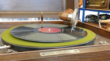 Gramofon. Retro vinil oynatıcı
