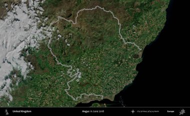 Angus. Haziran 2018 'de çekilen Kopernik Nöbetçi karolarından oluşan bir uydu görüntüsü üzerinde Birleşik Krallık' ın idari alanının ana hatlarını belirledik.