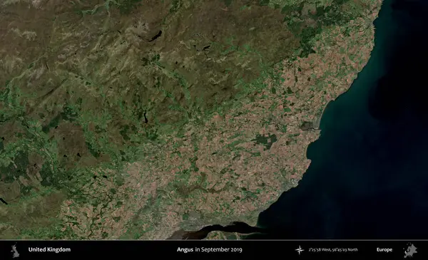 Angus. Eylül 2019 'da çekilen Kopernik Nöbetçi karolarından oluşan bir uydu görüntüsü üzerinde Birleşik Krallık' ın idari alanı