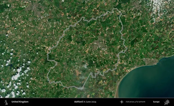 Ashford. Haziran 2024 'te çekilen Kopernik Nöbetçi karolarından oluşan bir uydu görüntüsü üzerinde Birleşik Krallık' ın idari alanının ana hatlarını belirledik.