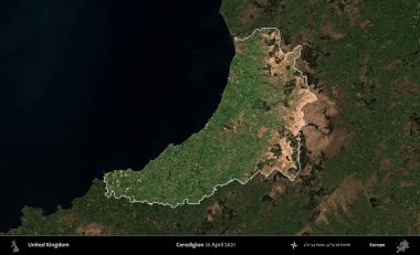 Ceredigion. Birleşik Krallık 'ın idari alanı, Nisan 2021' de çekilen Kopernik Nöbetçi karolarından oluşan koyu renkli bir uydu görüntüsü üzerinde vurgulandı ve özetlendi.