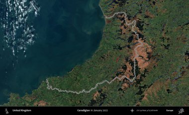 Ceredigion. Ocak 2022 'de çekilen Kopernik Nöbetçi karolarından oluşan bir uydu görüntüsü üzerinde Birleşik Krallık' ın idari alanının ana hatlarını belirledik.