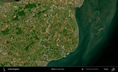 Dover. Temmuz 2023 'te çekilen Copernicus Sentinel karolarından oluşan bir uydu görüntüsü üzerinde Birleşik Krallık' ın idari bölgesinin ana hatlarını belirledik.