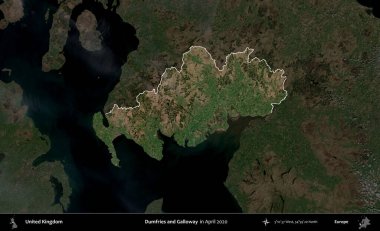 Dumfries ve Galloway. Birleşik Krallık 'ın idari alanı, Nisan 2020' de çekilen Kopernik Nöbetçi karolarından oluşan koyu renkli bir uydu görüntüsü üzerinde vurgulandı ve özetlendi.
