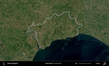 Doğu Devon. Haziran 2023 'te çekilen Kopernik Nöbetçi karolarından oluşan bir uydu görüntüsü üzerinde Birleşik Krallık' ın idari alanının ana hatlarını belirledik.