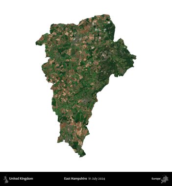 Doğu Hampshire. Birleşik Krallık 'ın idari alanı, Temmuz 2024' te çekilen Kopernik Nöbetçi karolarından oluşan bir uydu görüntüsü ile beyaza izole edilmiştir.