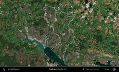Eastleigh 'de. Ekim 2022 'de çekilen Kopernik Nöbetçi karolarından oluşan bir uydu görüntüsü üzerinde Birleşik Krallık' ın idari alanının ana hatlarını belirledik.
