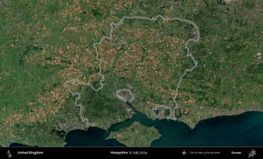 Hampshire. Temmuz 2024 'te çekilen Copernicus Sentinel karolarından oluşan bir uydu görüntüsü üzerinde Birleşik Krallık' ın idari bölgesinin ana hatlarını belirledik.