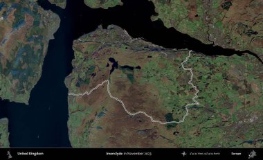 Inverclyde. Kasım 2023 'te çekilen Kopernik Nöbetçi karolarından oluşan bir uydu görüntüsü üzerinde Birleşik Krallık' ın idari alanının ana hatlarını belirledik.