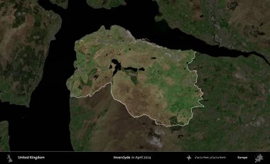 Inverclyde. Birleşik Krallık 'ın idari alanı, Nisan 2024' te çekilen Kopernik Nöbetçi karolarından oluşan koyu renkli bir uydu görüntüsü üzerinde vurgulandı ve özetlendi.