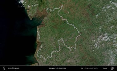 Lancashire. Haziran 2023 'te çekilen Kopernik Nöbetçi karolarından oluşan bir uydu görüntüsü üzerinde Birleşik Krallık' ın idari alanının ana hatlarını belirledik.