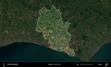 Lewes. Birleşik Krallık 'ın idari alanı, Temmuz 2024' te çekilen Kopernik Nöbetçi karolarından oluşan koyu renkli bir uydu görüntüsü üzerinde vurgulandı ve özetlendi.