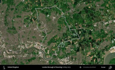 Londra Havering İlçesi. Mayıs 2023 'te çekilen Copernicus Sentinel karolarından oluşan bir uydu görüntüsü üzerinde Birleşik Krallık' ın idari alanının ana hatlarını belirledik.