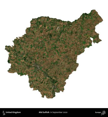 Suffolk 'un ortası. Birleşik Krallık 'ın idari alanı, Eylül 2020' de çekilen Kopernik Nöbetçi karolarından oluşan bir uydu görüntüsü üzerinde beyaza izole edilmiştir.