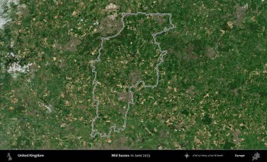Sussex 'in ortasında. Haziran 2023 'te çekilen Kopernik Nöbetçi karolarından oluşan bir uydu görüntüsü üzerinde Birleşik Krallık' ın idari alanının ana hatlarını belirledik.