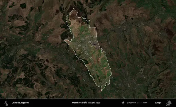 Merthyr Tydfil. Birleşik Krallık 'ın idari alanı, Nisan 2020' de çekilen Kopernik Nöbetçi karolarından oluşan koyu renkli bir uydu görüntüsü üzerinde vurgulandı ve özetlendi.