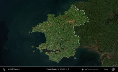 Pembrokeshire. Birleşik Krallık 'ın idari alanı, Ekim 2018' de çekilen Kopernik Nöbetçi karolarından oluşan koyu renkli bir uydu görüntüsü üzerinde vurgulandı ve özetlendi.