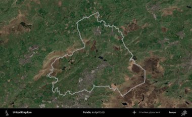 Pendle. Nisan 2021 'de çekilen Kopernik Nöbetçi karolarından oluşan bir uydu görüntüsü üzerinde Birleşik Krallık' ın idari bölgesinin ana hatlarını belirledik.