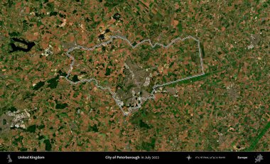 Peterborough şehri. Temmuz 2022 'de çekilen Copernicus Sentinel karolarından oluşan bir uydu görüntüsü üzerinde Birleşik Krallık' ın idari bölgesinin ana hatlarını belirledik.