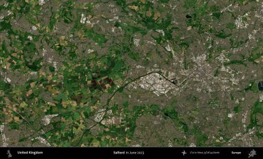 Salford. Haziran 2023 'te çekilen Kopernik Nöbetçi karolarından oluşan bir uydu görüntüsü üzerinde Birleşik Krallık' ın idari alanı